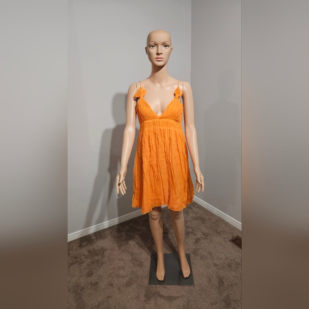 100% Silk Club Monaco Dress